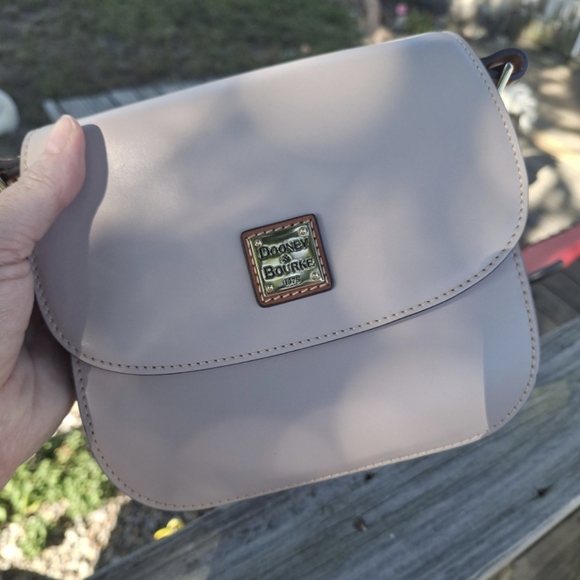 Dooney & Bourke Small Saddle Crossbody Bag, EUC, Oyster - Picture 9 of 9